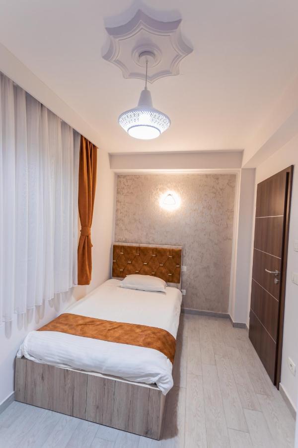 City Hotel Ferizaj Dış mekan fotoğraf